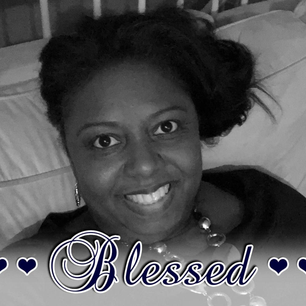 Meet your Posher, Carla